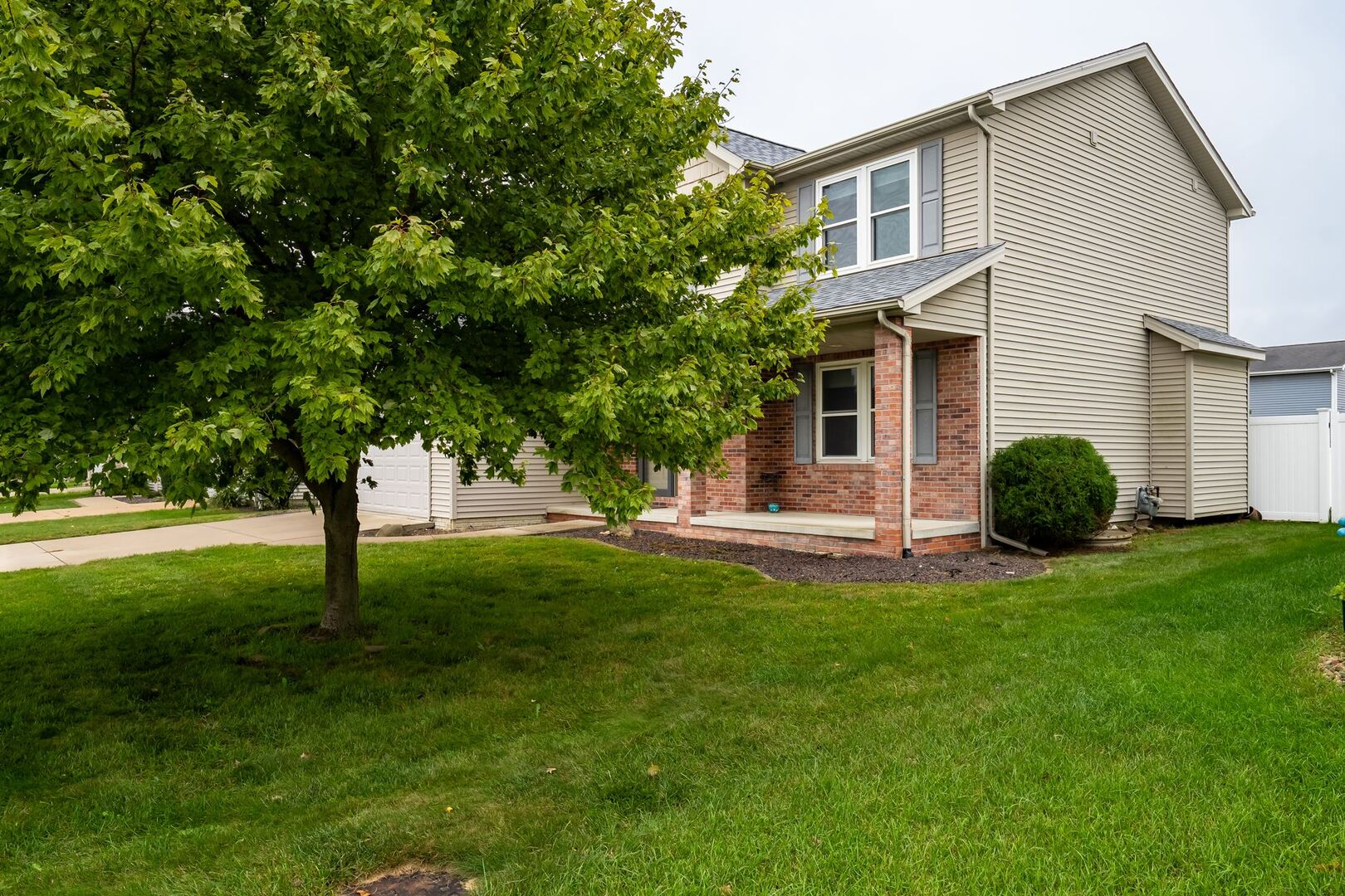 2961 Three Eagles Street, Normal, IL 61761 — photo 3