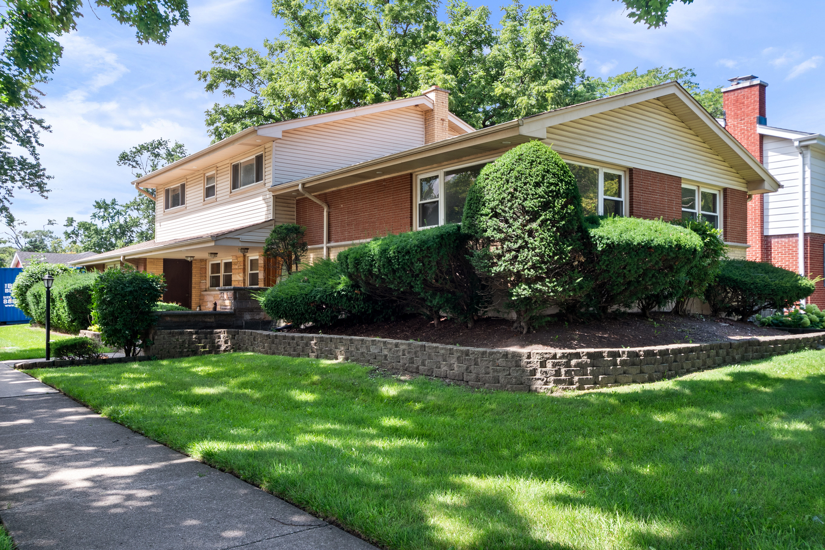 600 Florence Drive, Park Ridge, IL 60068 — photo 2