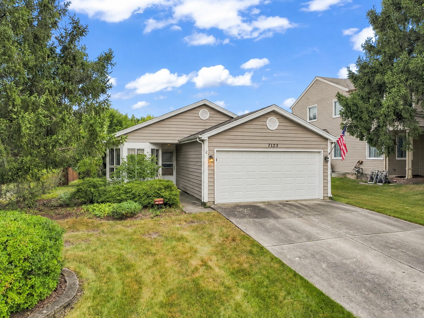 1132 Evergreen Drive — photo