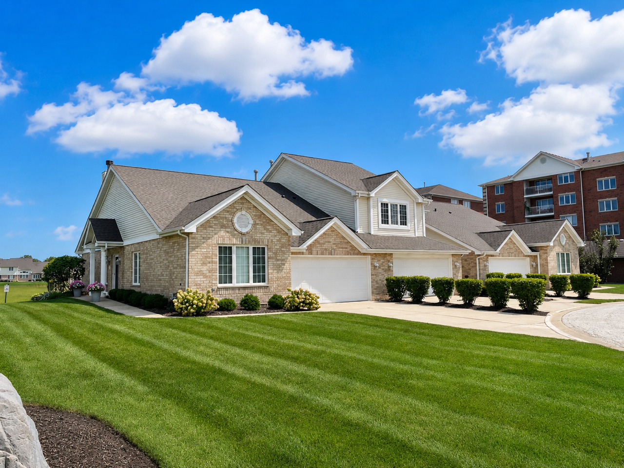 11417 Foxwoods Court — photo