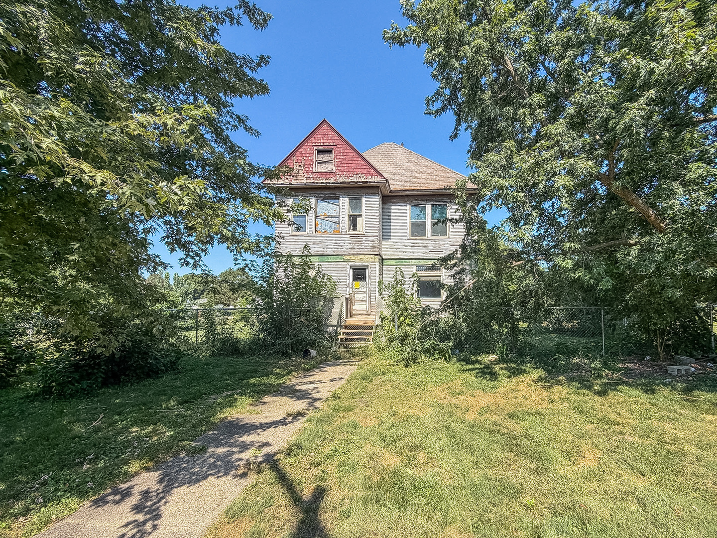 107 W Green Street — photo