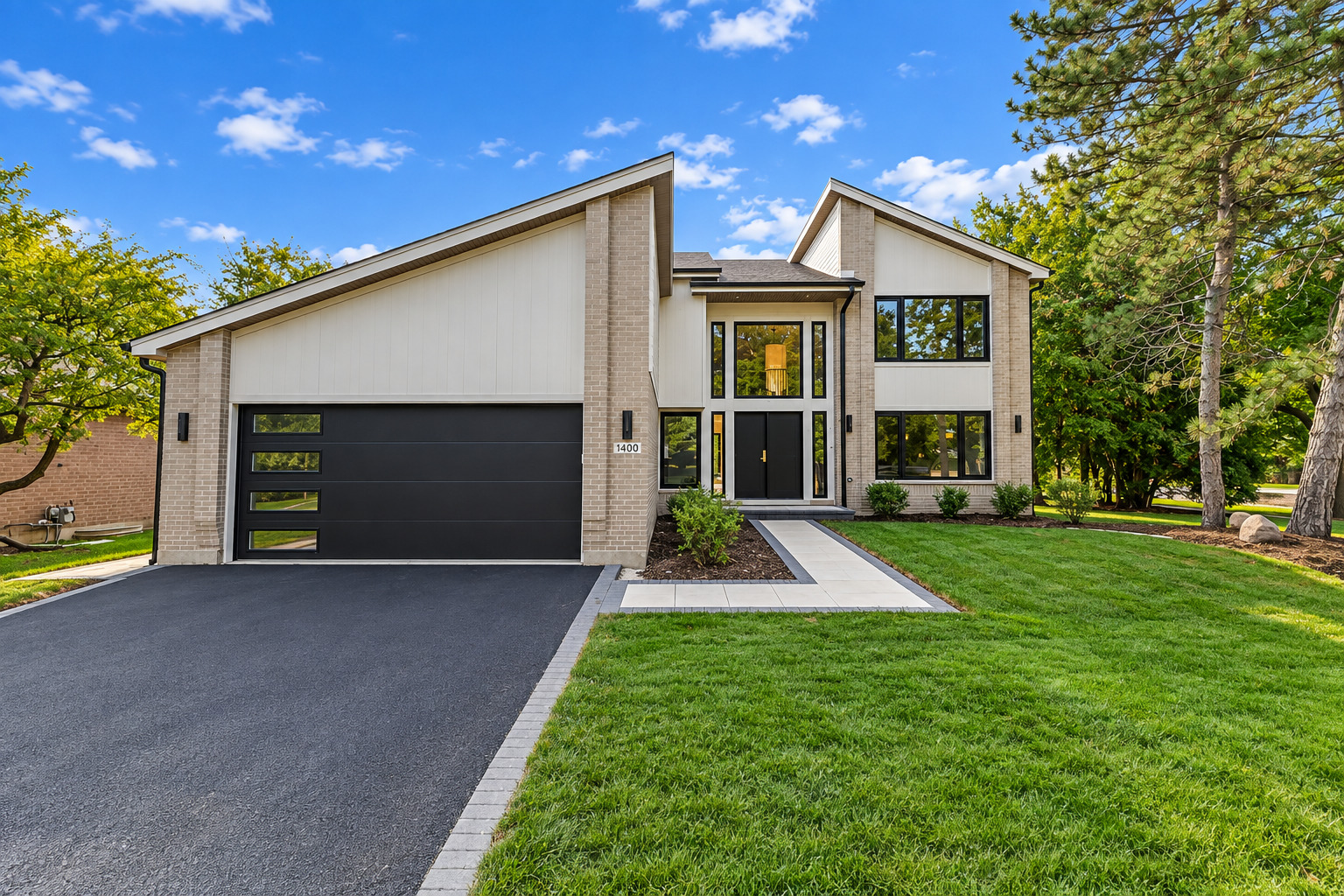 1400 Kingsport Court — photo