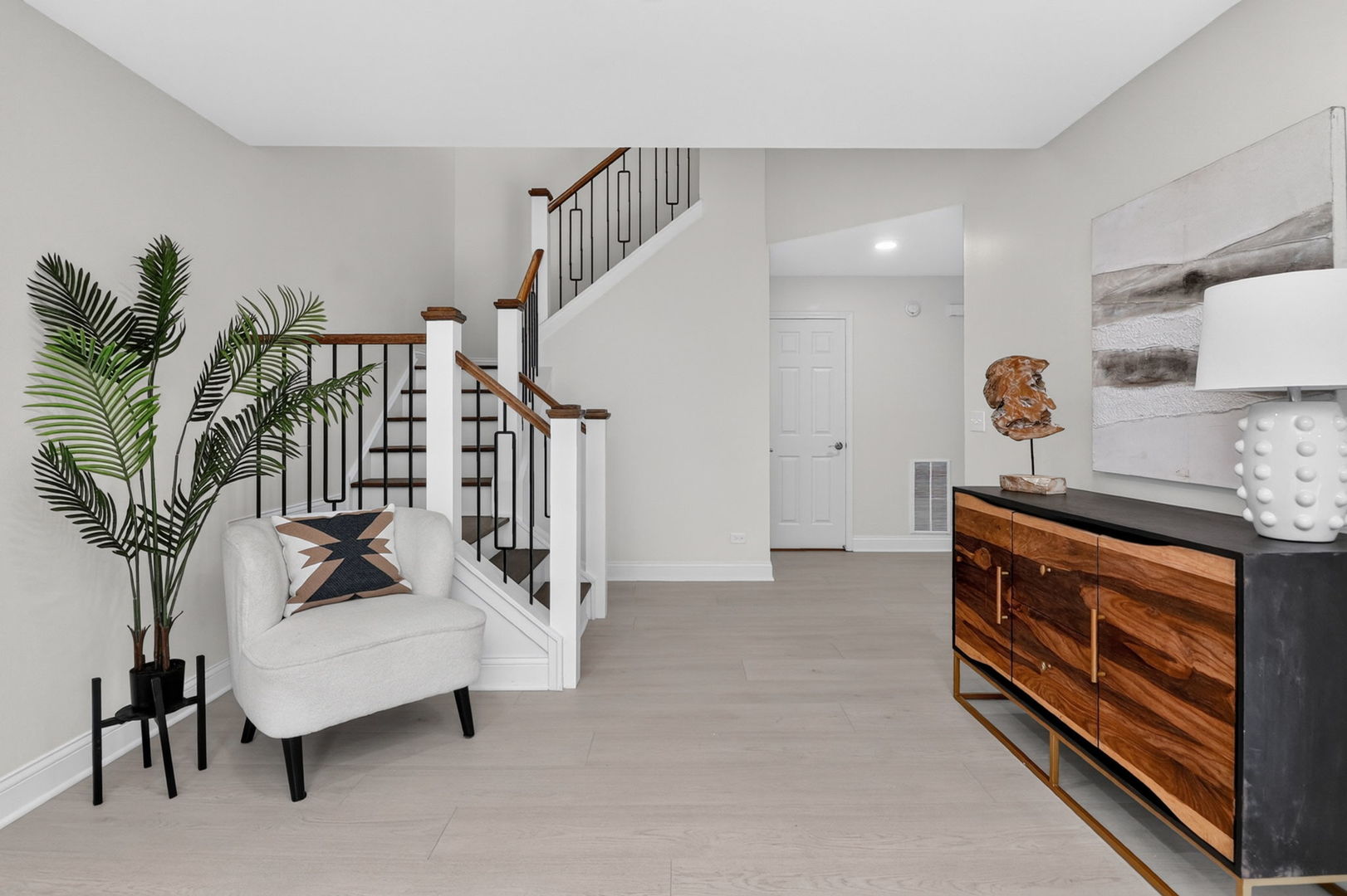 3113 Reflection Drive, Naperville, IL 60564 — photo 2