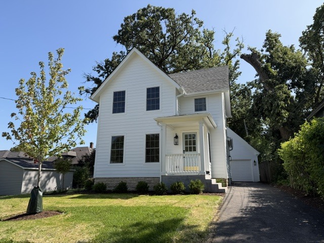 320 Morton Street — photo