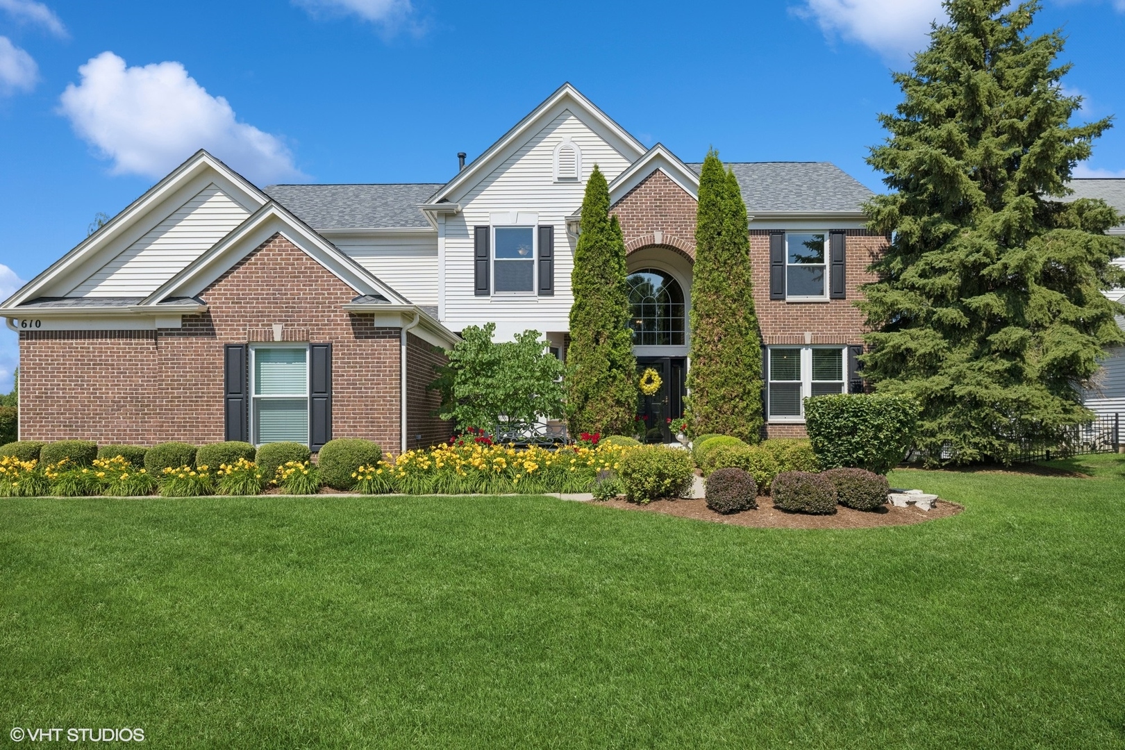 610 Woods Creek Lane — photo