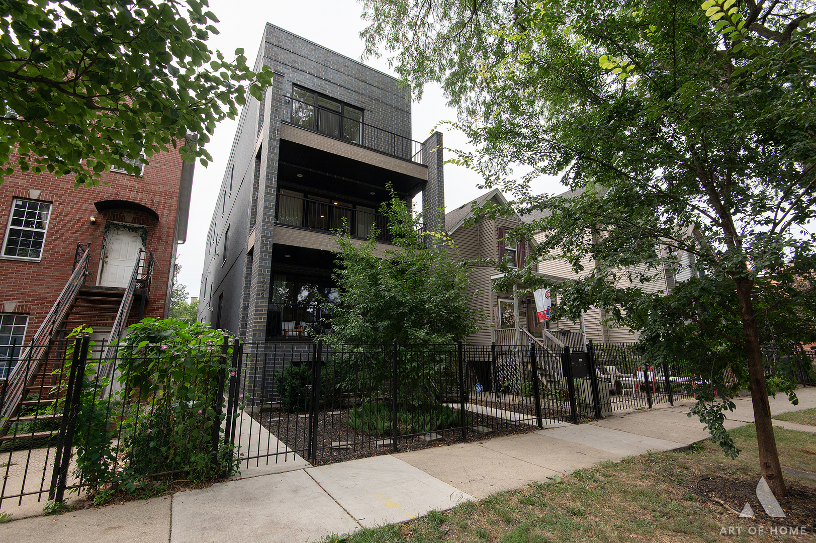 1932 N Drake Avenue 2E — photo