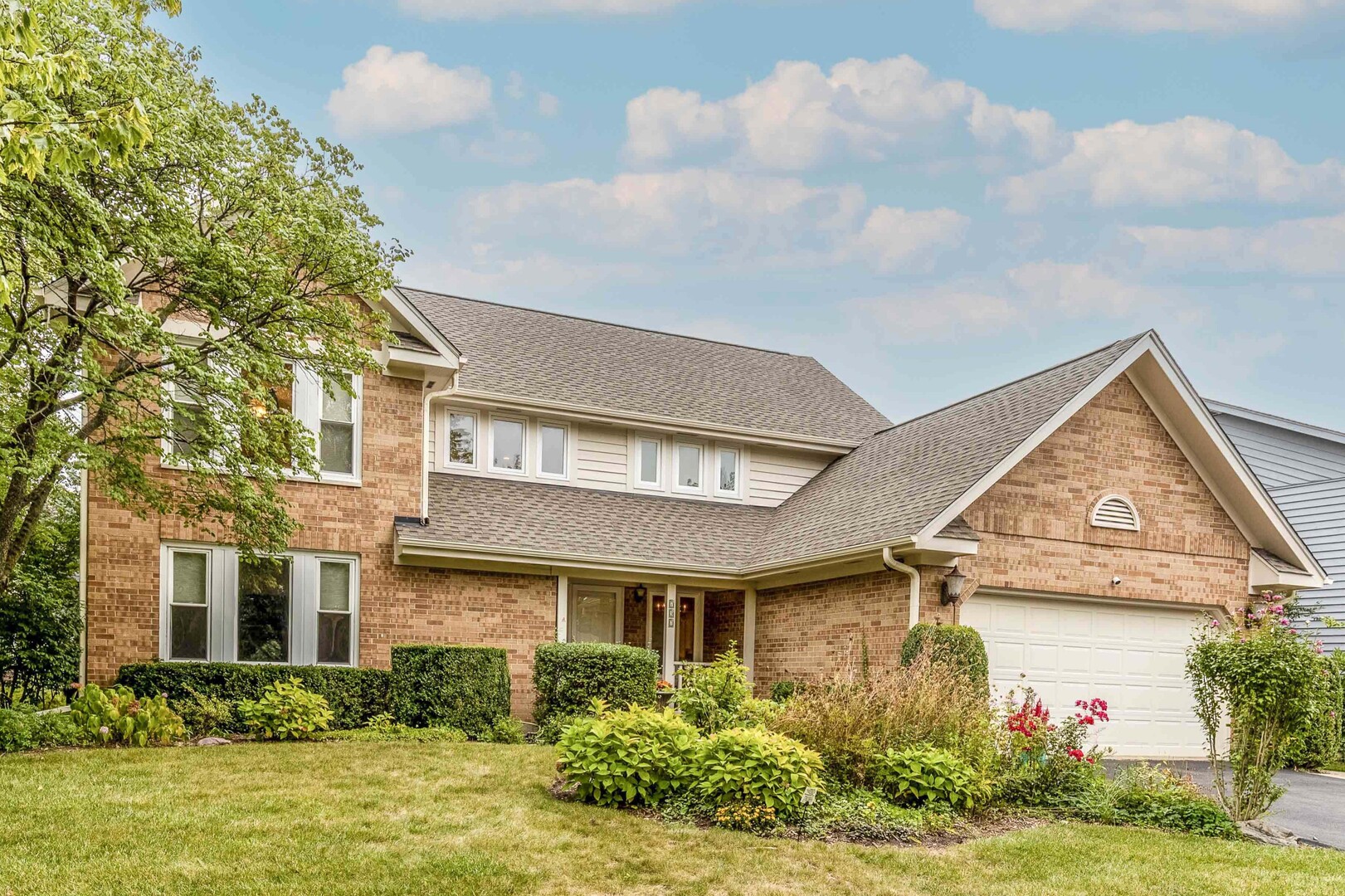 737 Joel Lane — photo