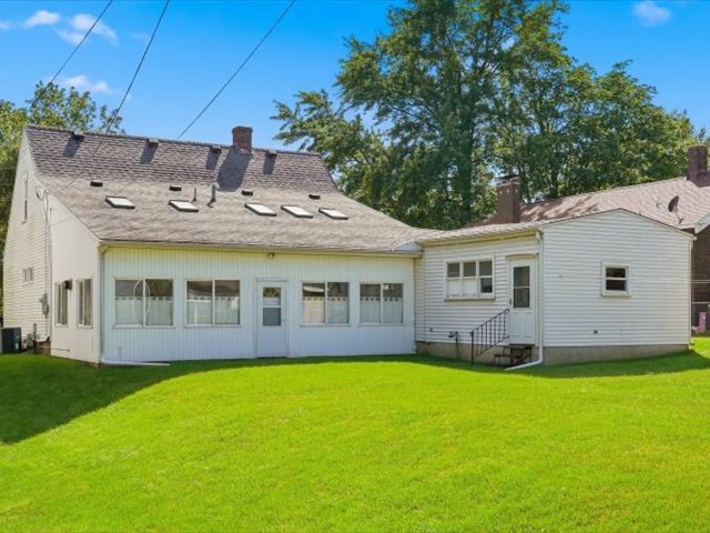 405 E 3rd Street, Rock Falls, IL 61071 — photo 3