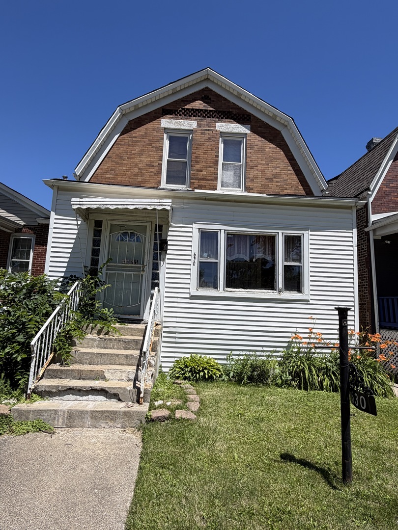 630 E 90th Place — photo