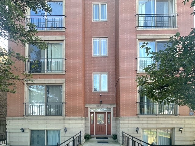2741 W Congress Parkway 3E — photo