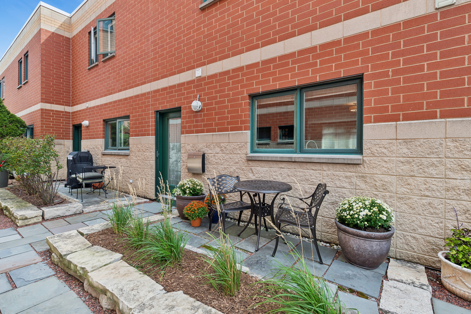1889 Maple Avenue #E2, Evanston, IL 60201 — photo 2