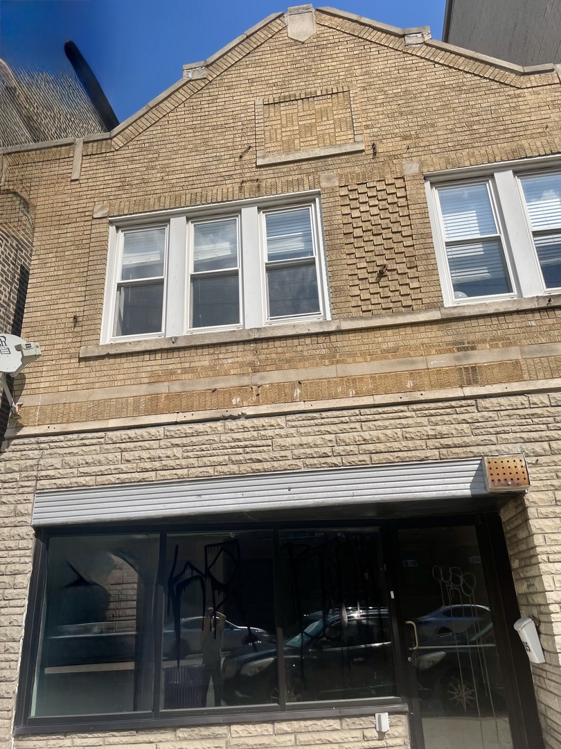 955 N Ashland Avenue Store — photo