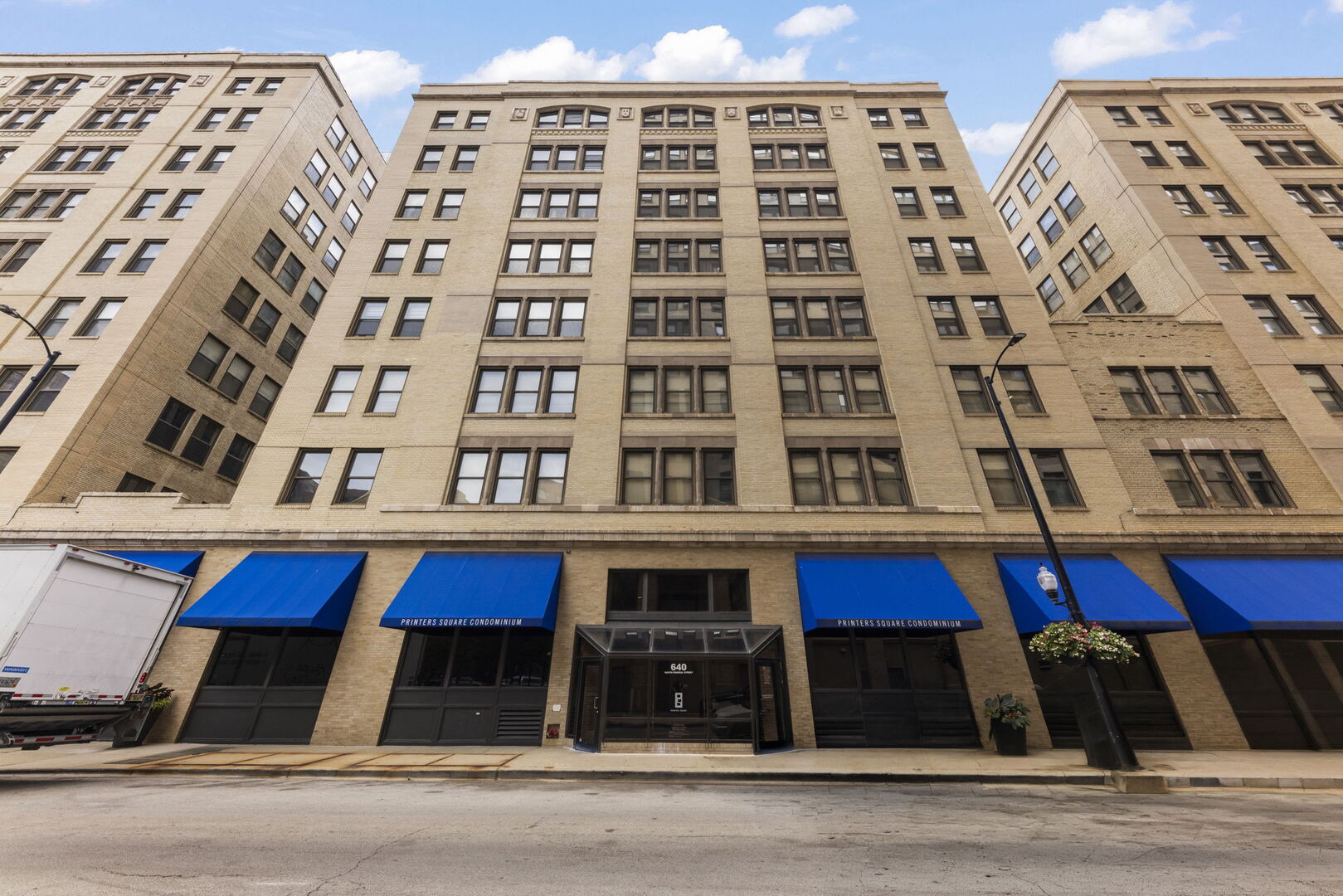 640 S Federal Street 802 — photo