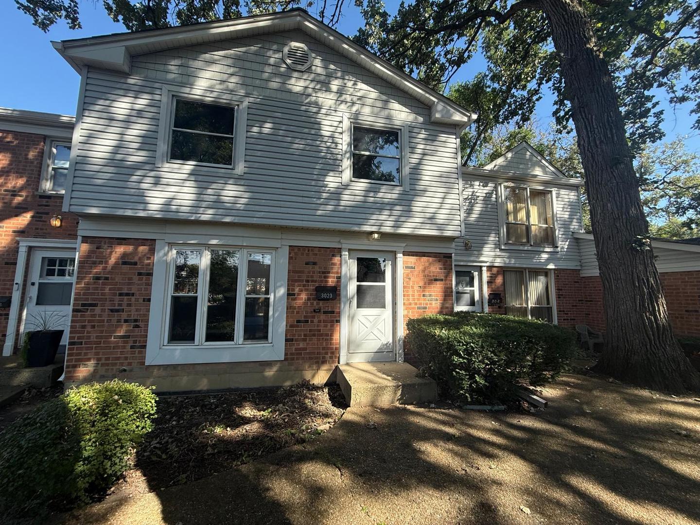 3023 Jamestown Court 3023 — photo