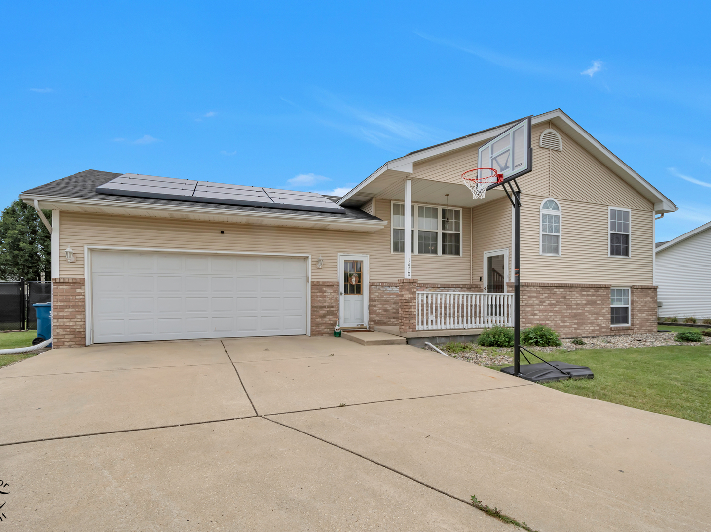 1470 Northfield Meadows Turn — photo