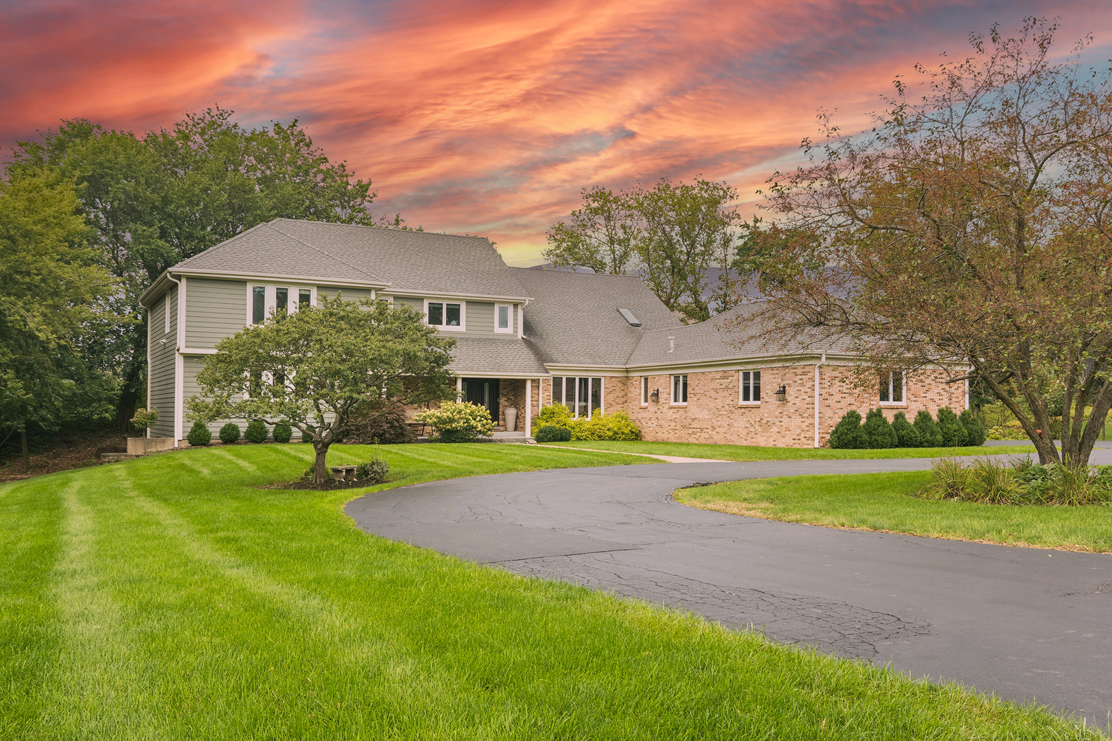 21680 Cambridge Drive — photo