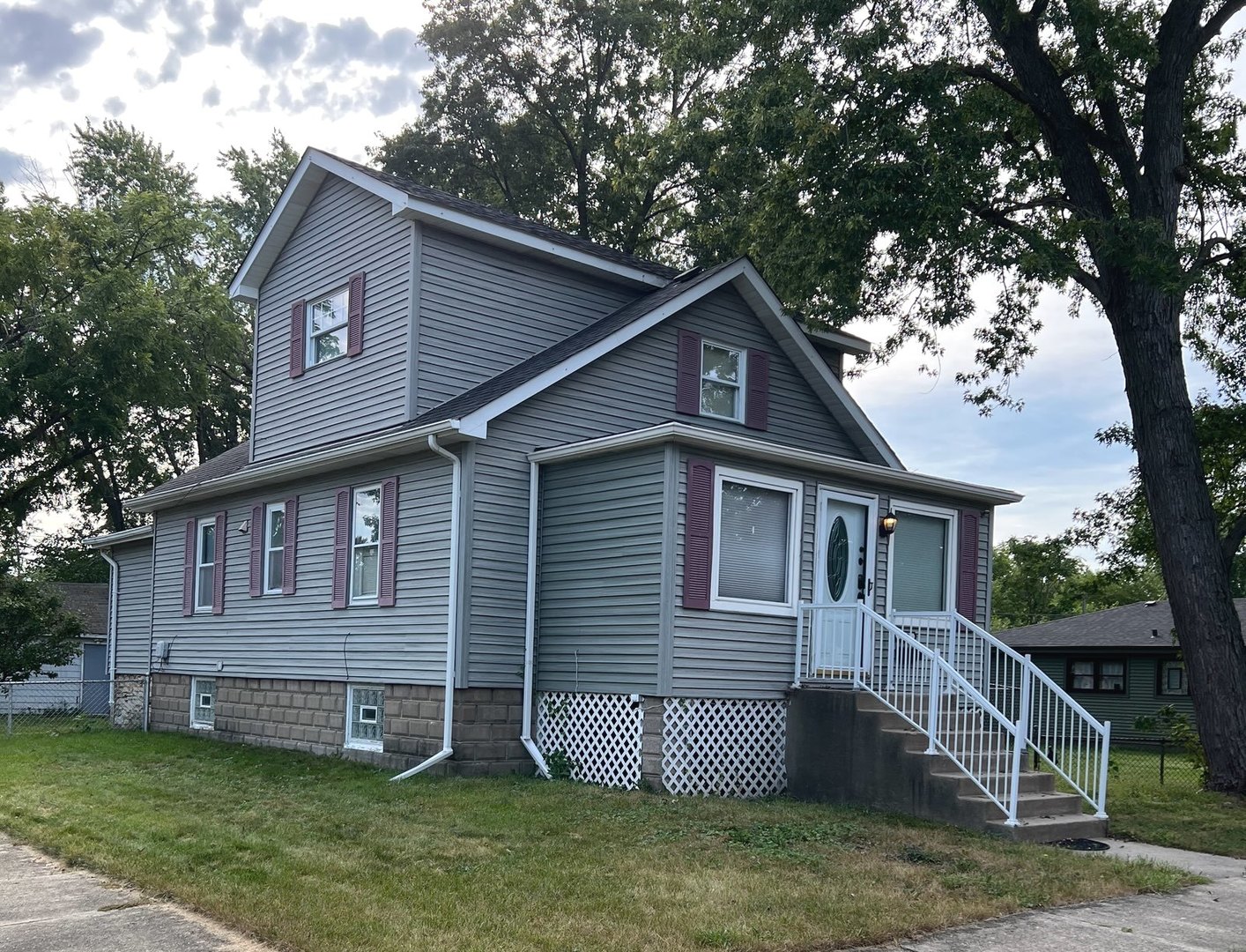 14501 Saint Louis Avenue — photo