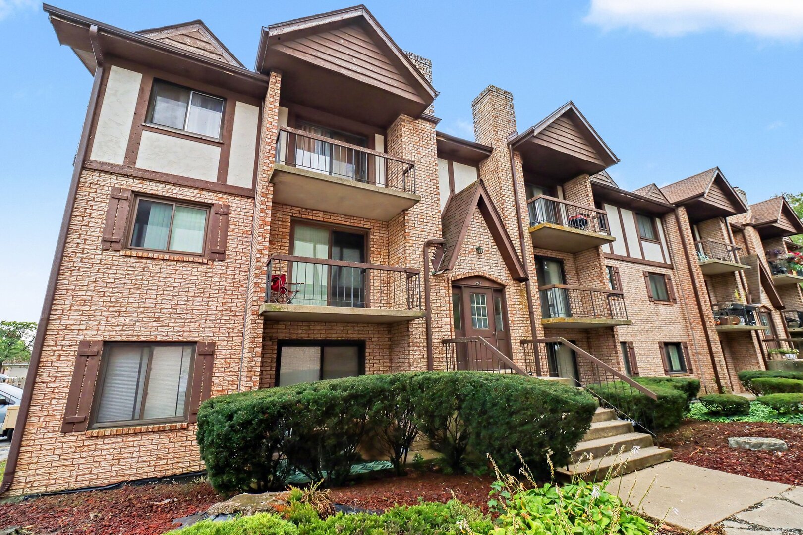2815 Glenwood Lansing Road 206 — photo