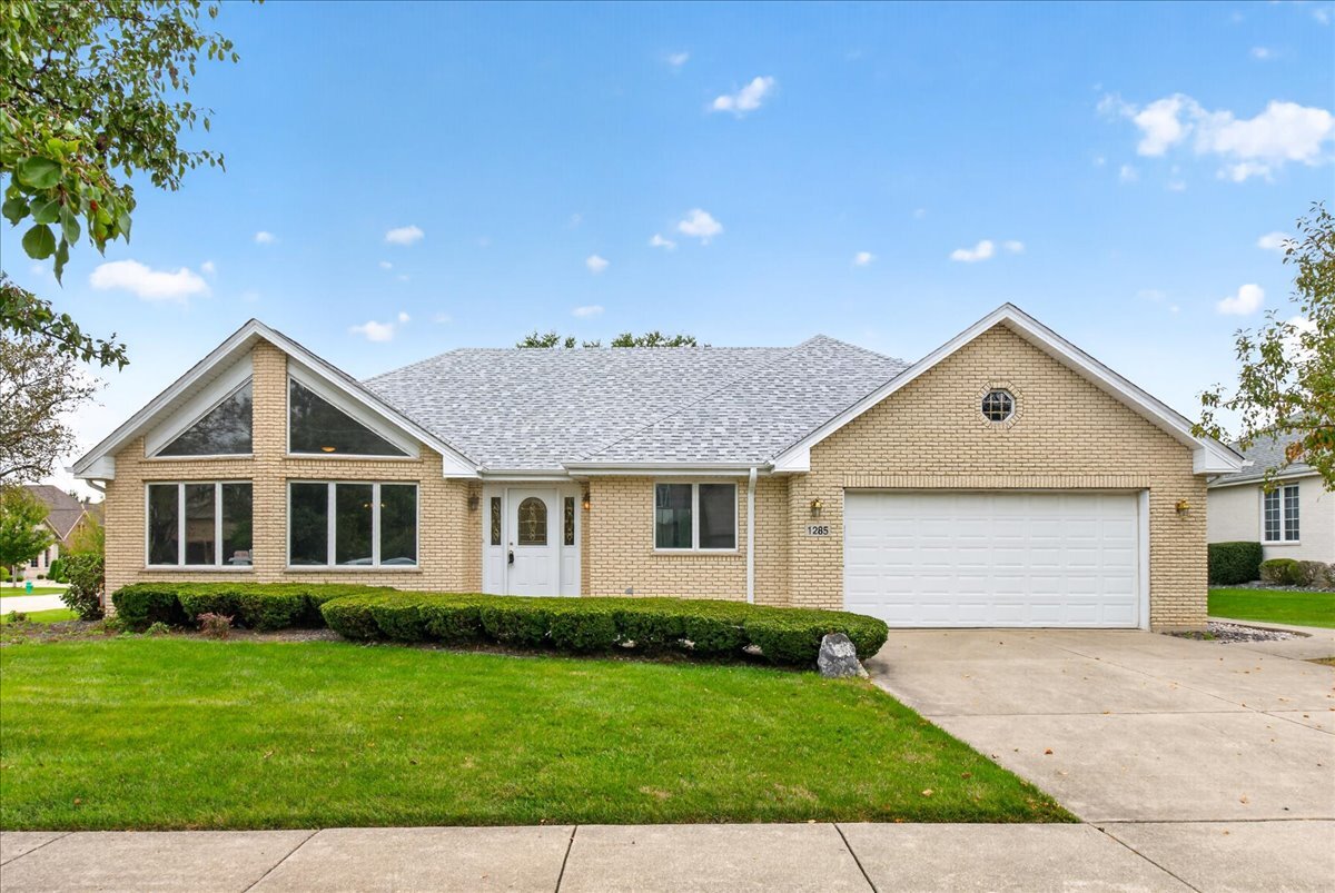1285 Drawbridge Lane — photo