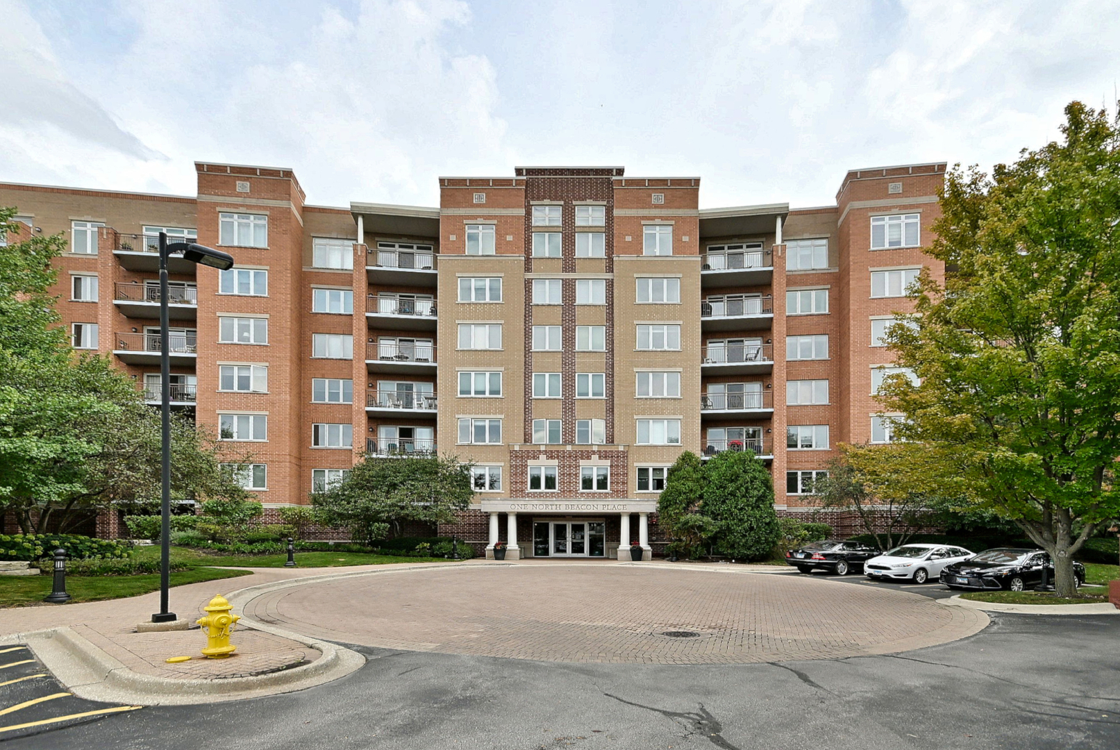 1 N Beacon Place 601 — photo