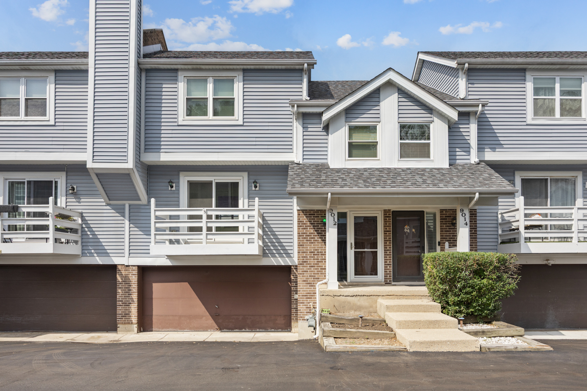 9012 Abbey Lane 9012 — photo