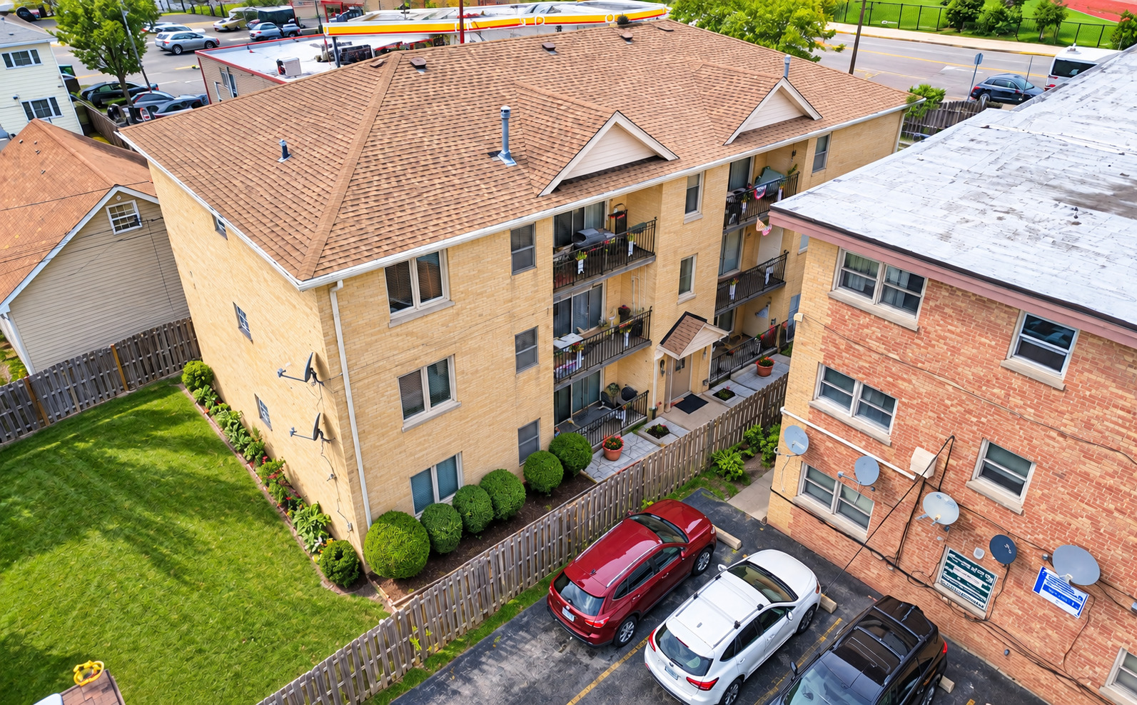 6743 W Irving Park Road 202 — photo