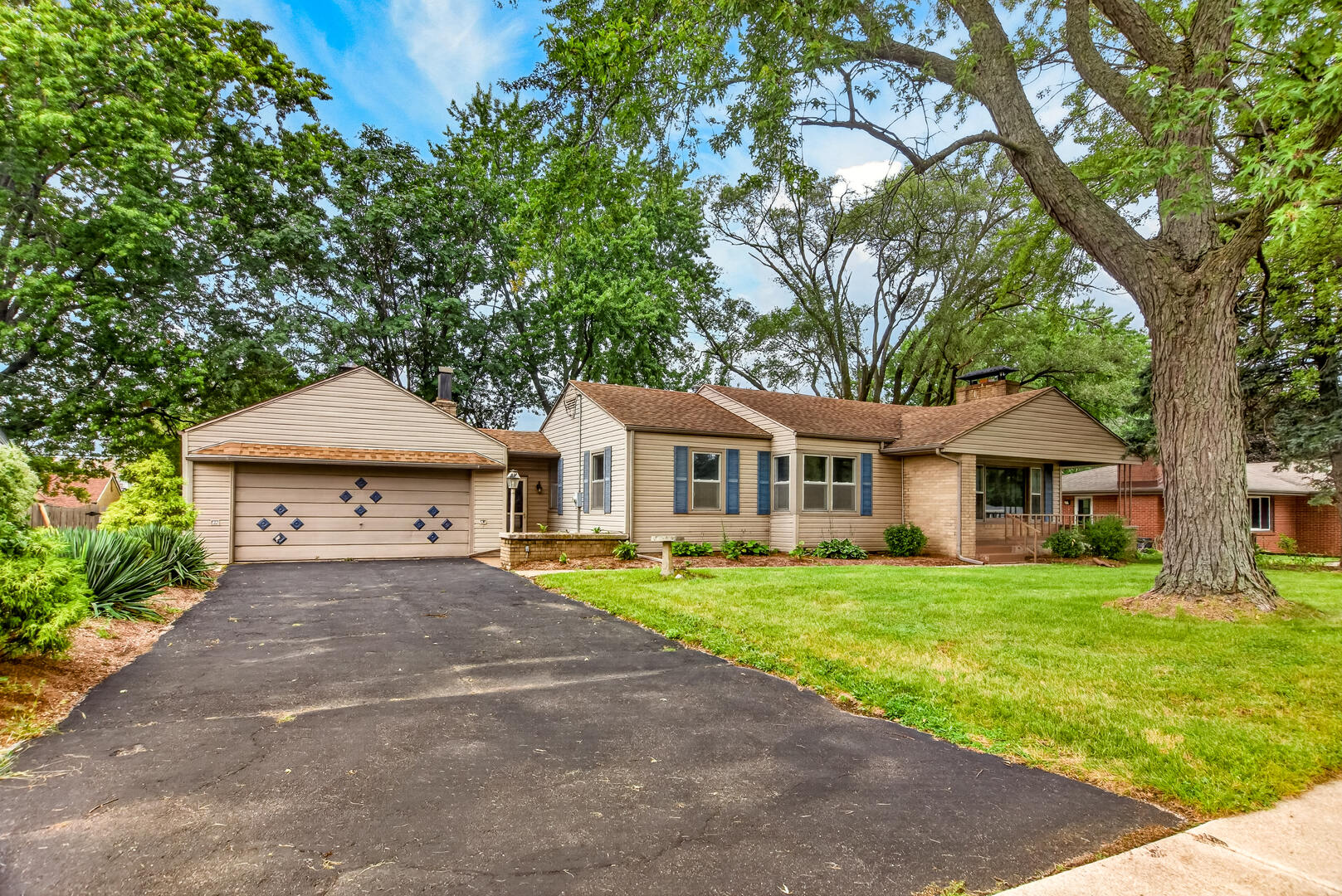 3104 Sunnyside Drive — photo