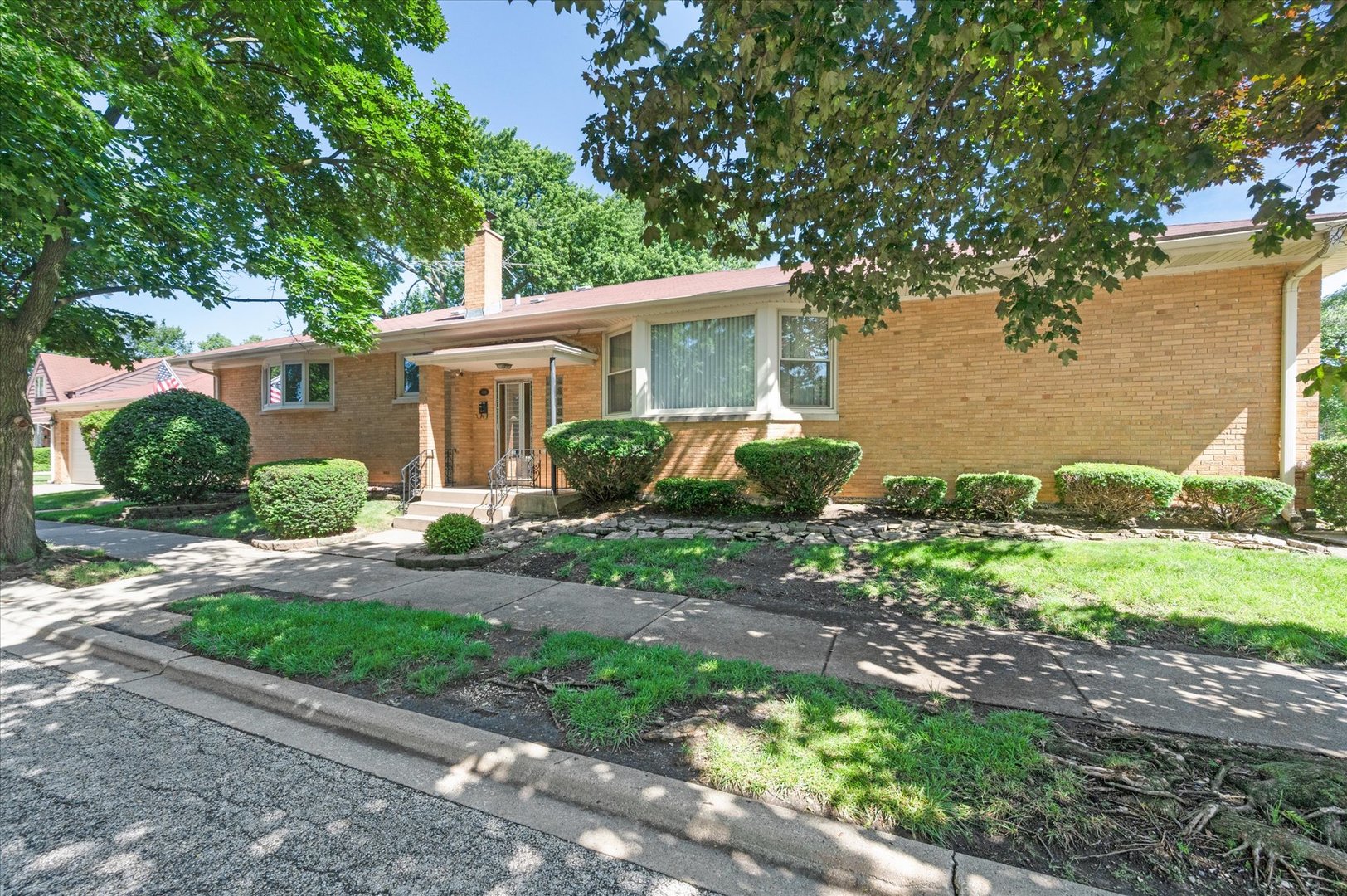 418 East End Avenue, Hillside, IL 60162 — photo 2