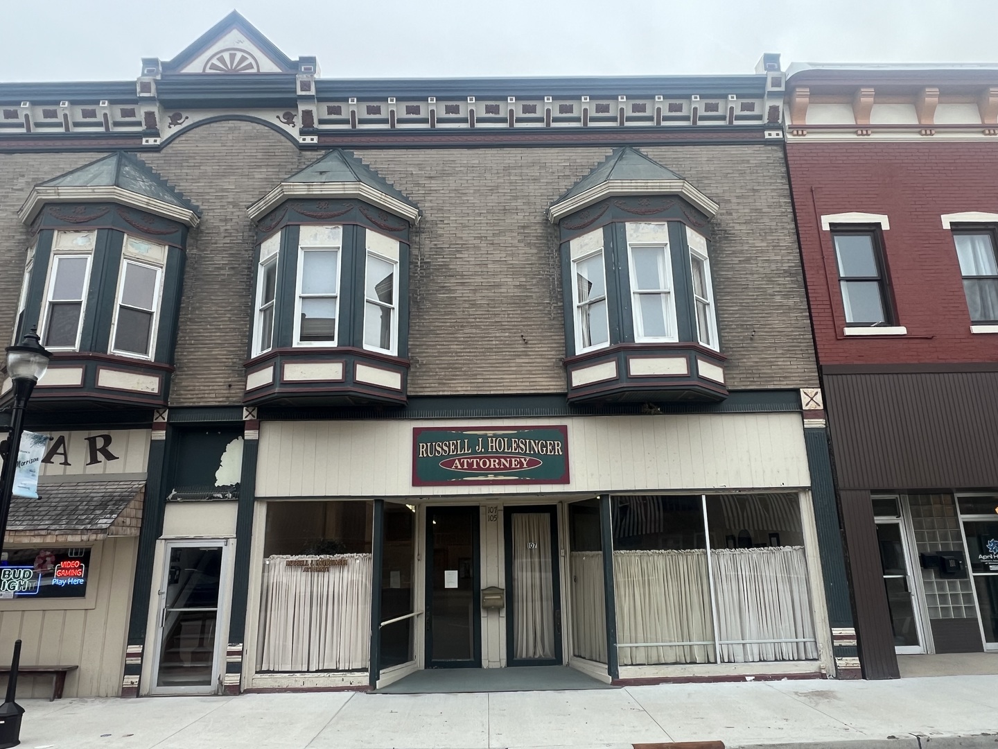 105 E Main Street — photo