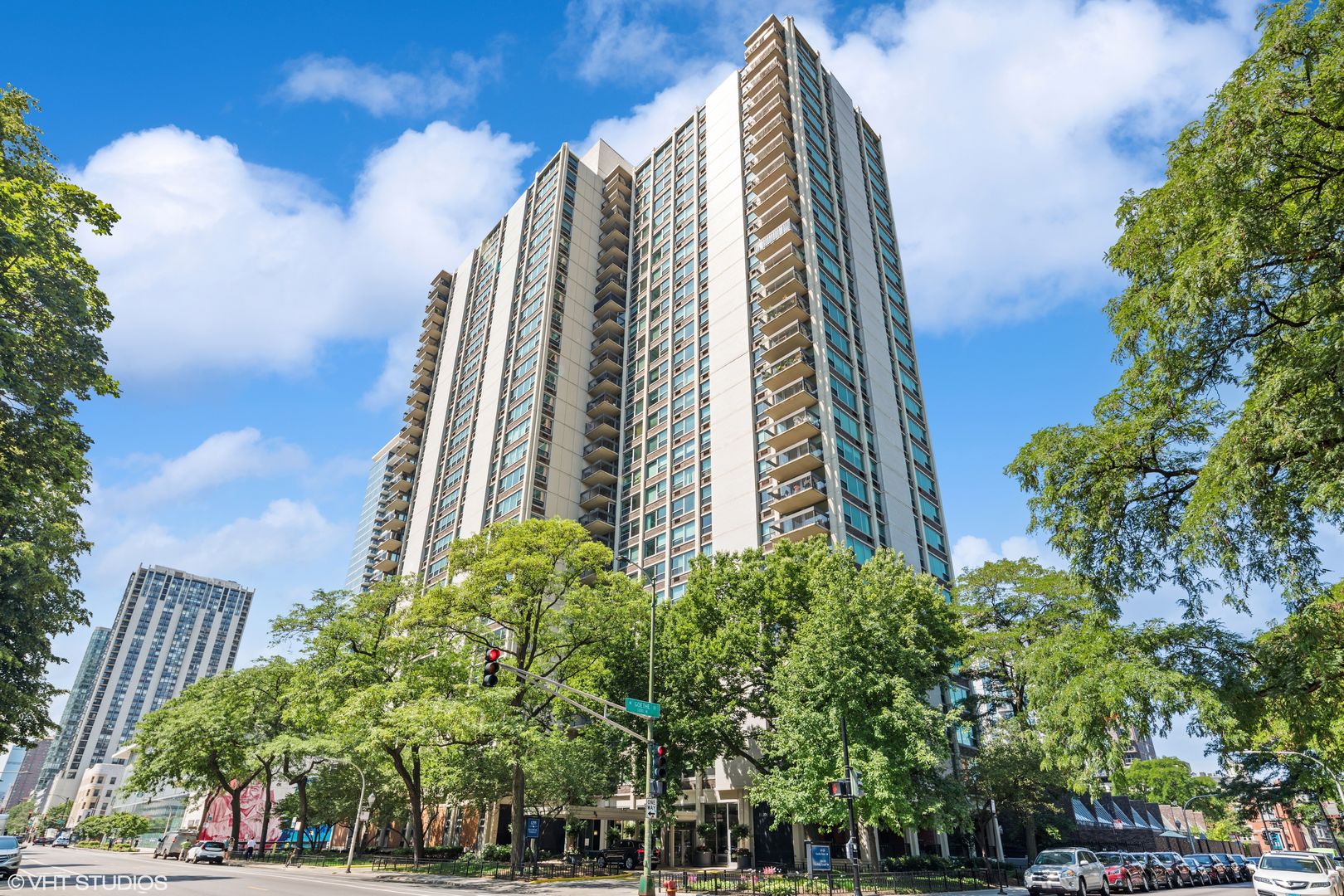 1255 N Sandburg Terrace 1202 — photo