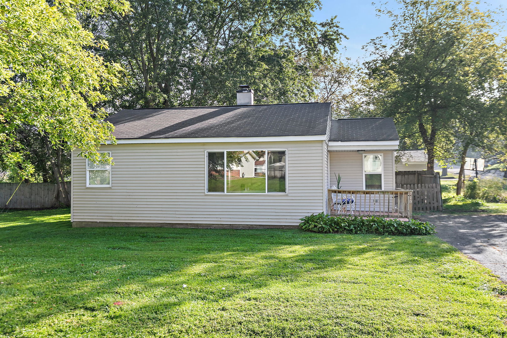 710 W Pheasant Trail — photo