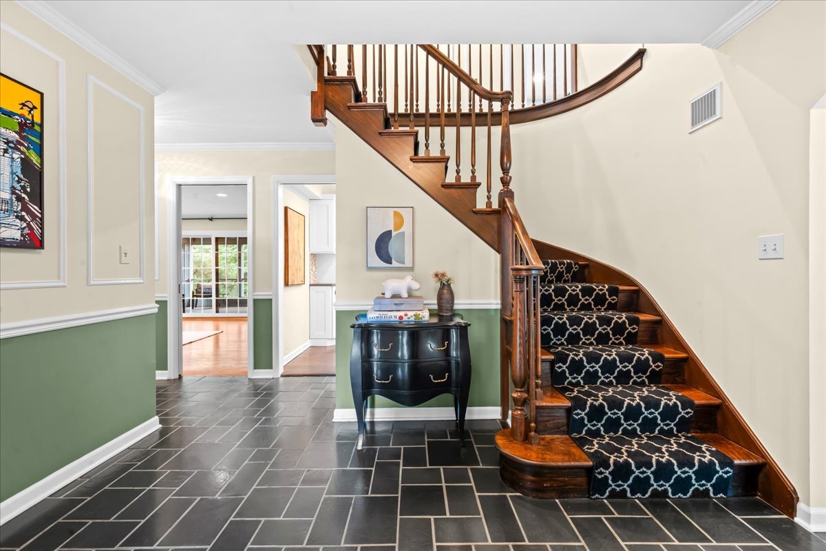 1745 E Summit Court, Deerfield, IL 60015 — photo 3