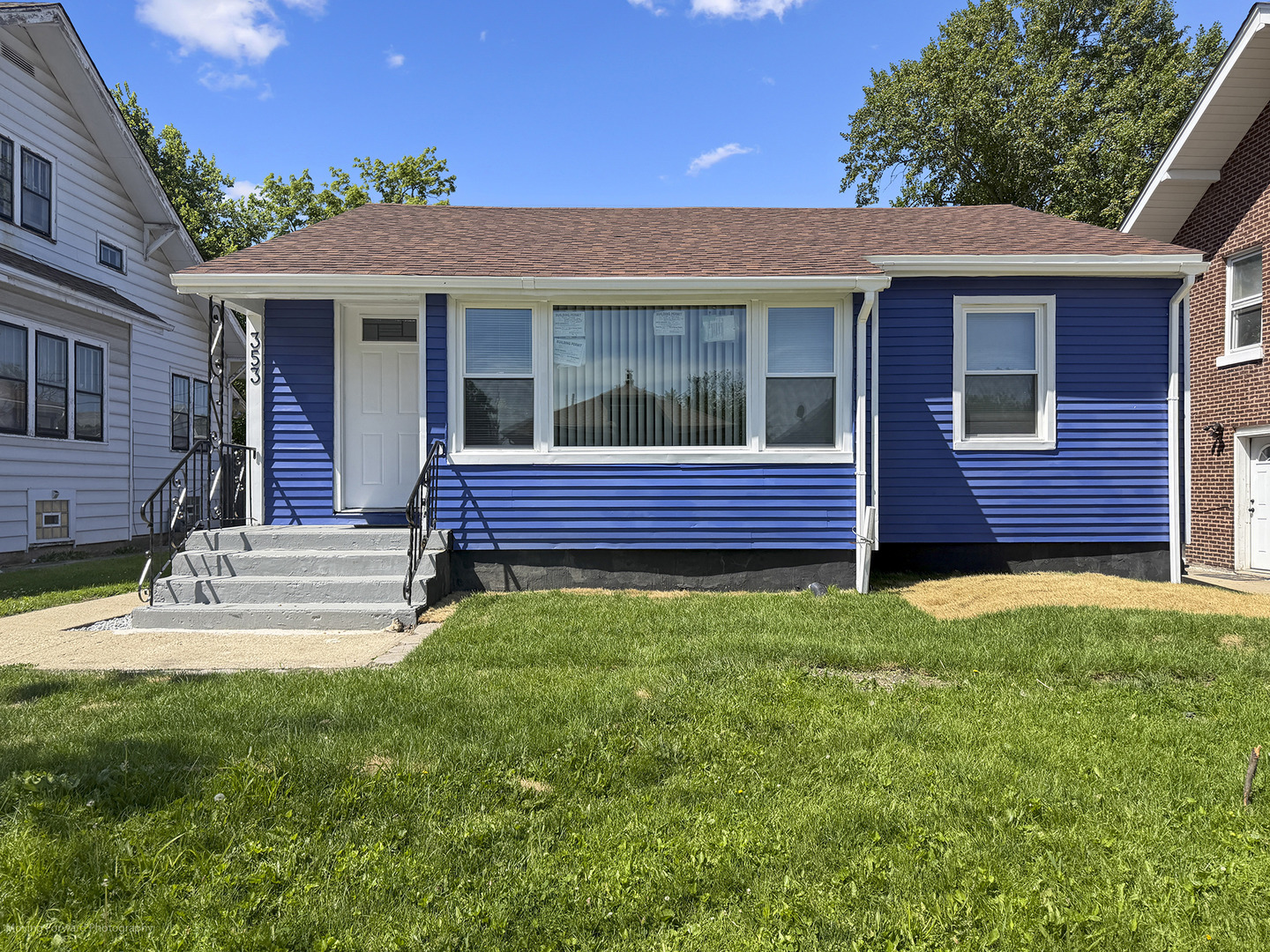 353 W 15th Place — photo