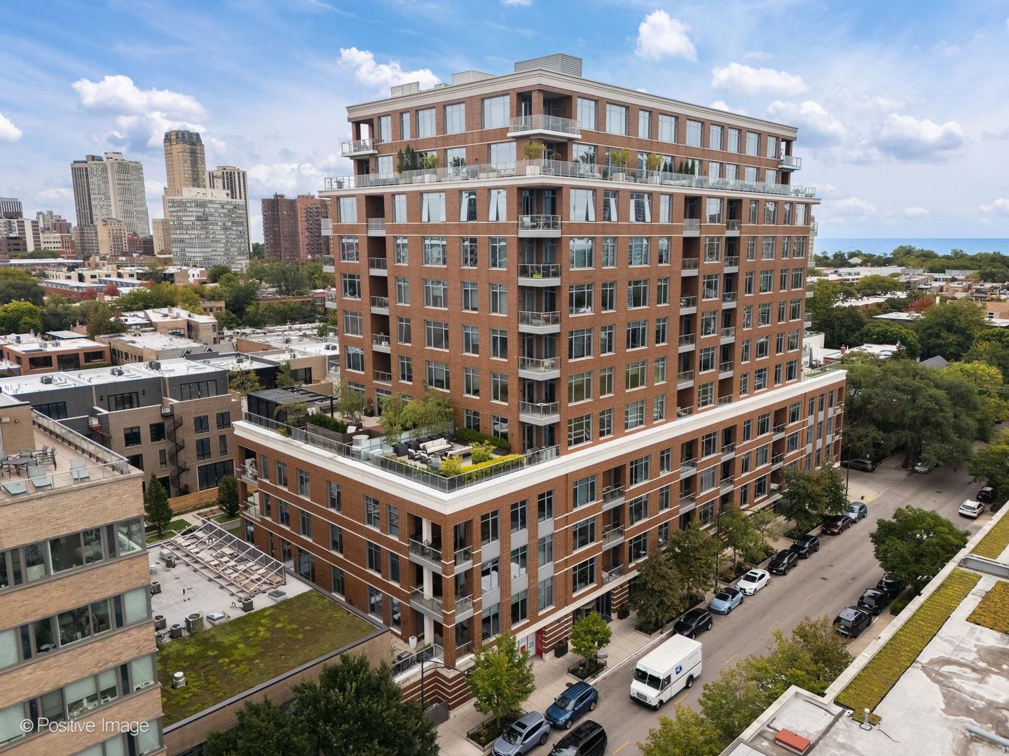 540 W Webster Avenue 511 — photo