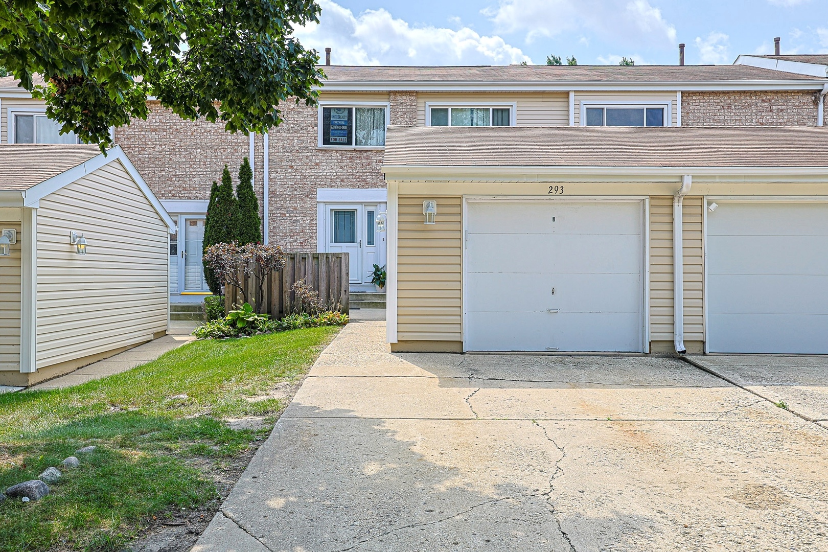 293 Barclay Drive — photo