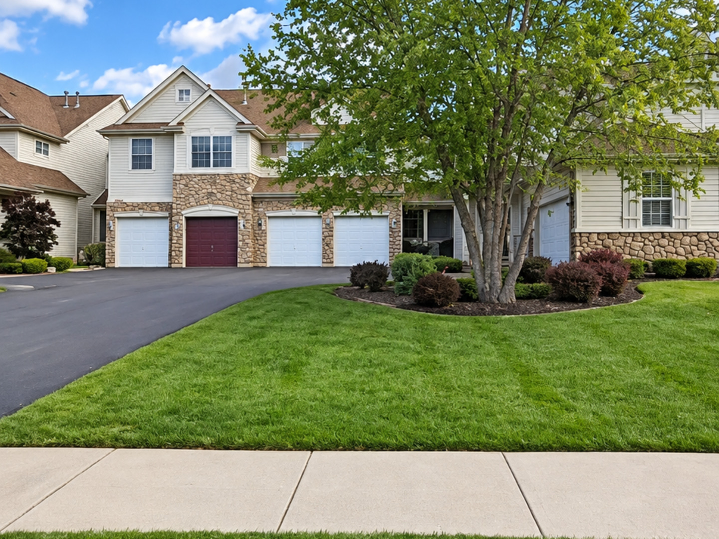 8638 Saddlebred Court — photo
