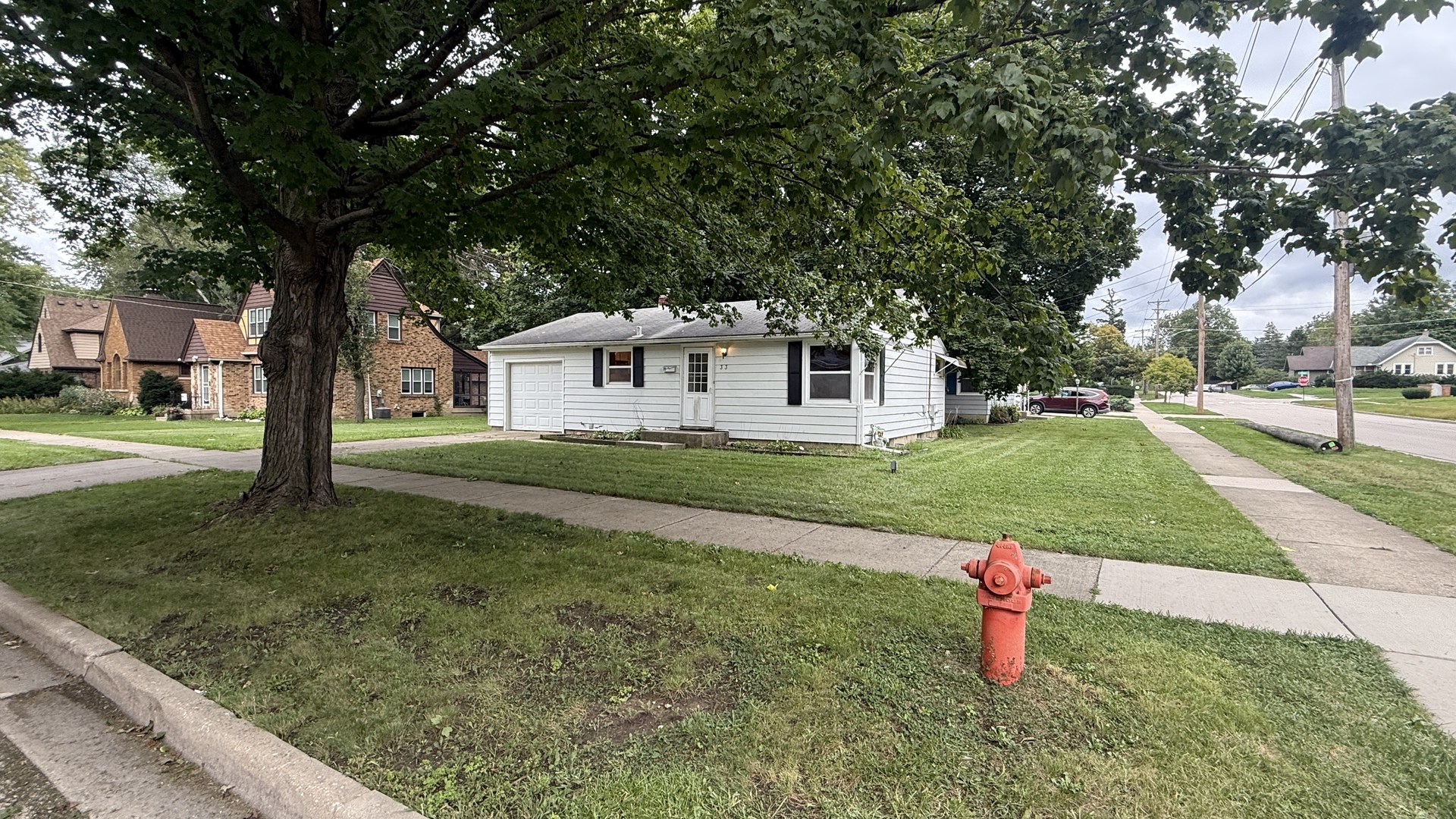 33 S Aldine Street — photo