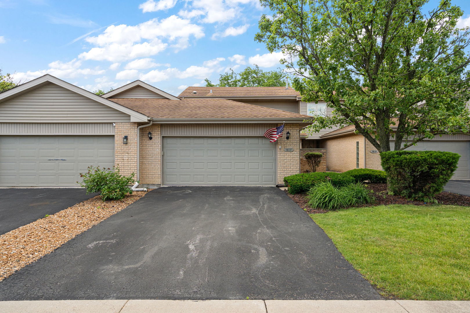 7617 W 158th Court — photo