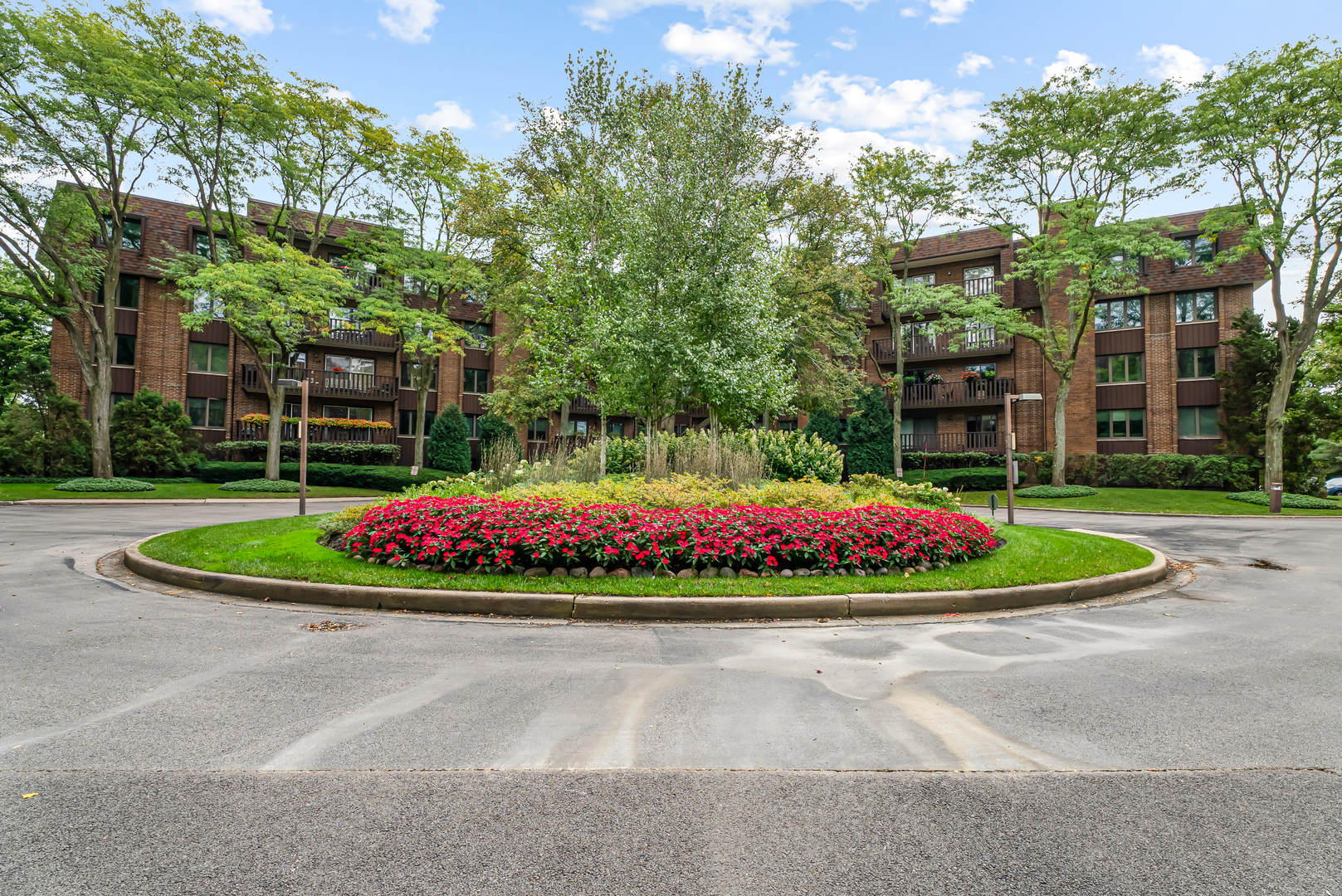 1175 Lake Cook Road 406 — photo