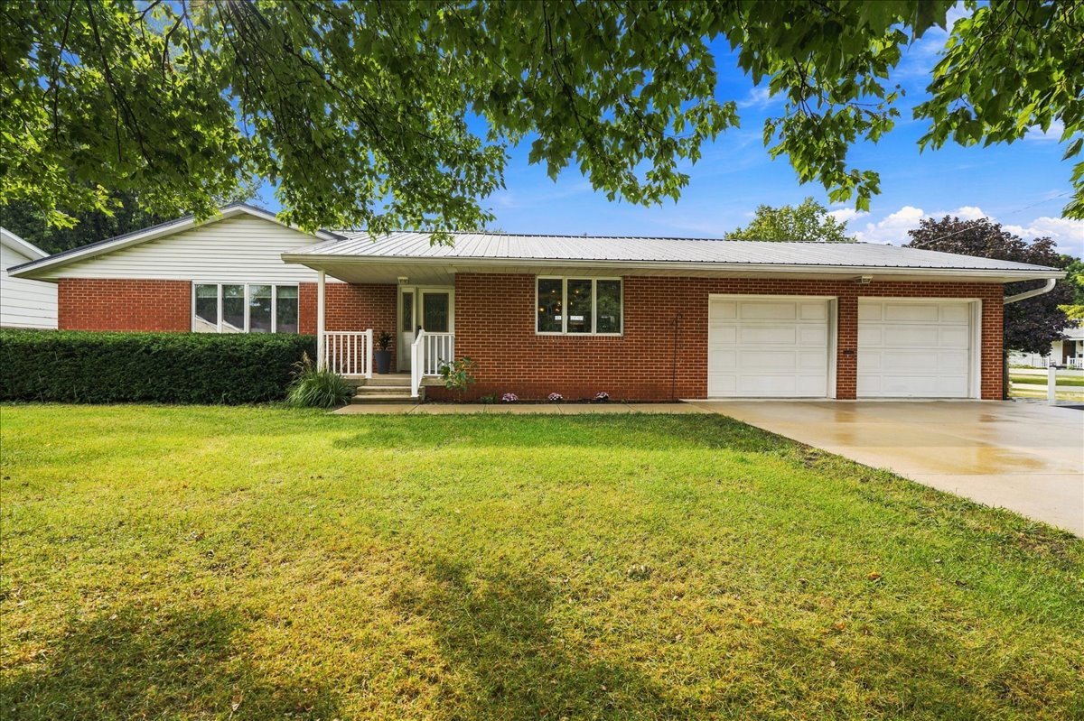 518 Sunrise Drive — photo