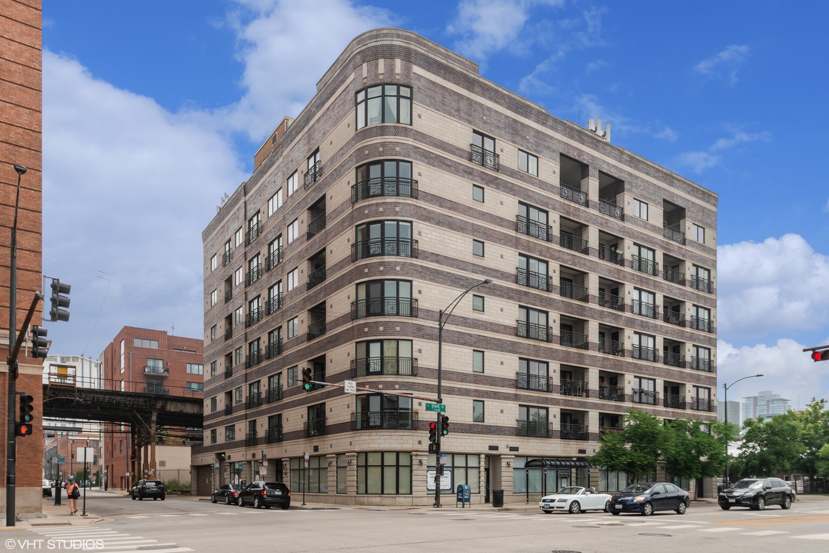 1601 S State Street 5D — photo