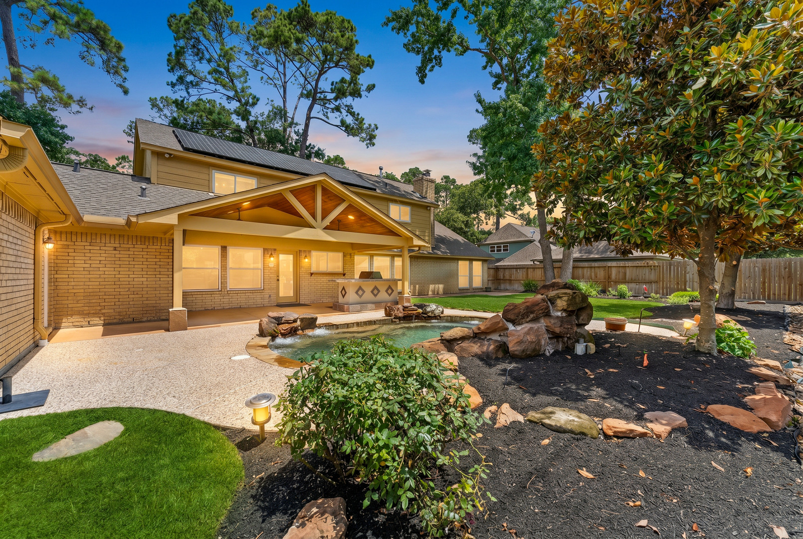 6735 Gentle Bend Drive — photo