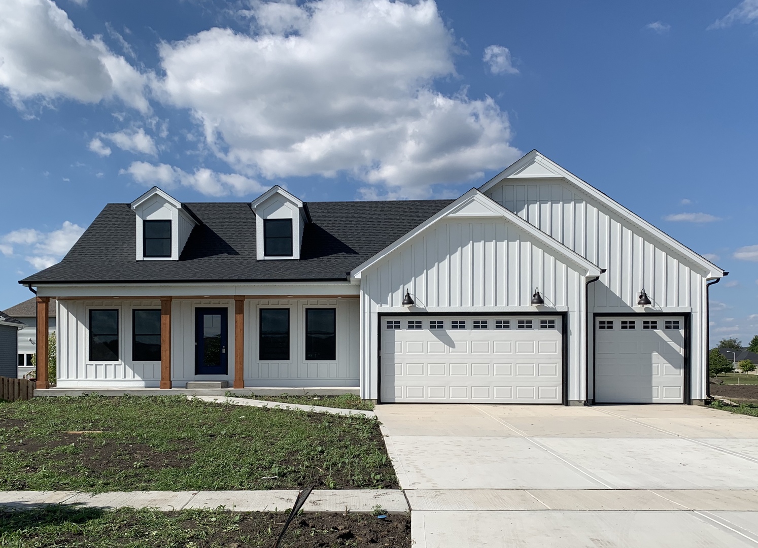 777 Dartmouth Lane — photo