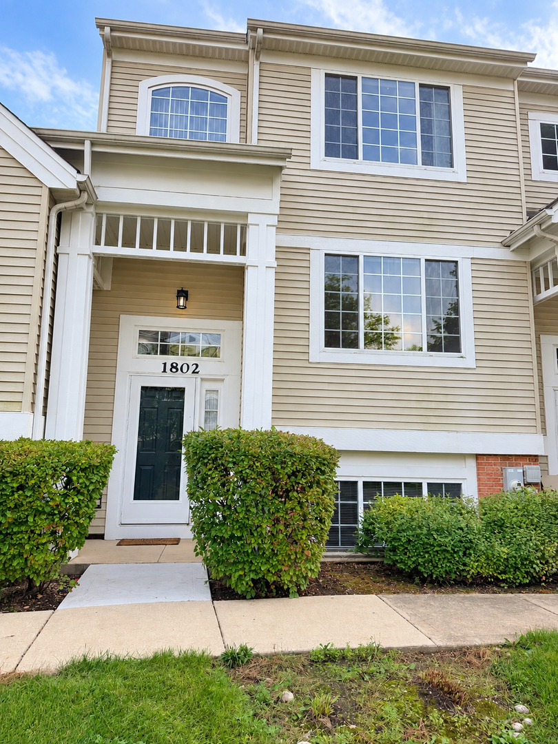 1802 Whirlaway Court — photo