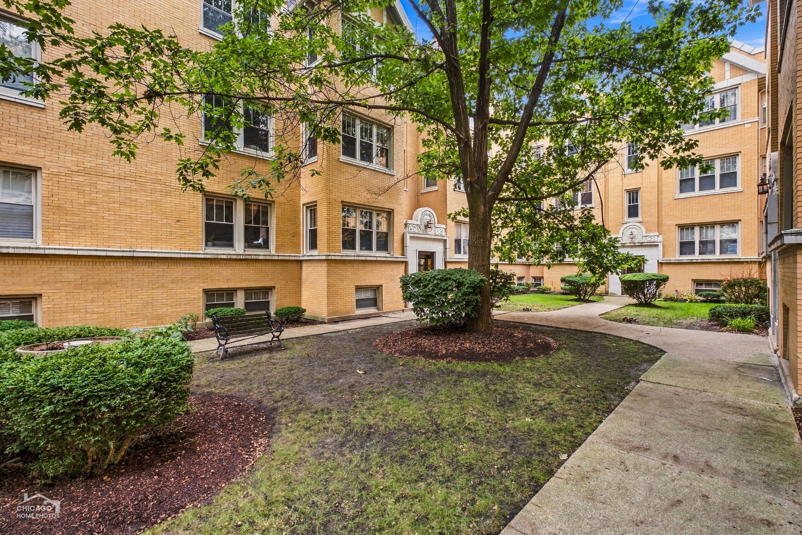 3131 W Palmer Boulevard G — photo