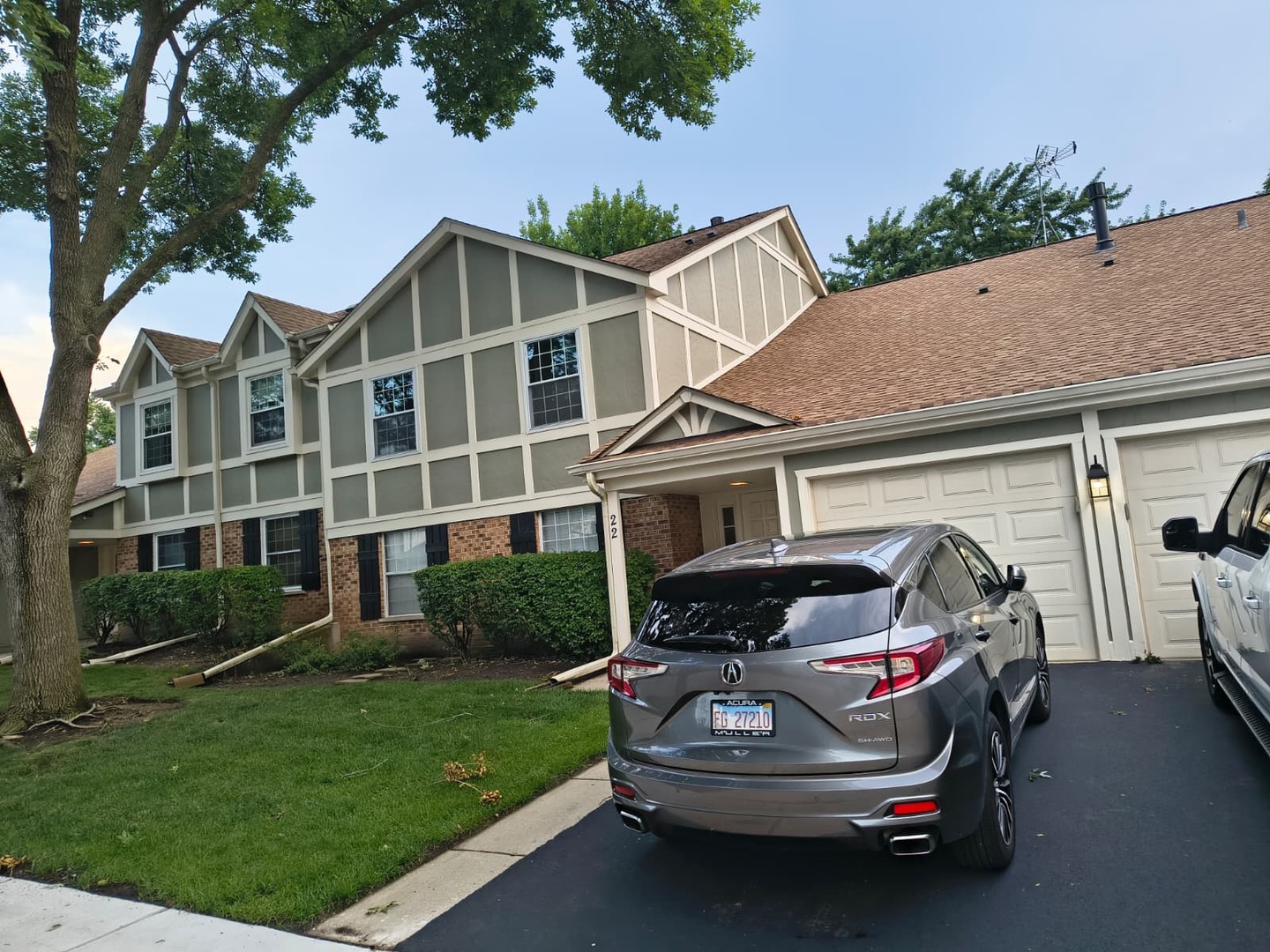 22 Waterbury Lane O2 — photo