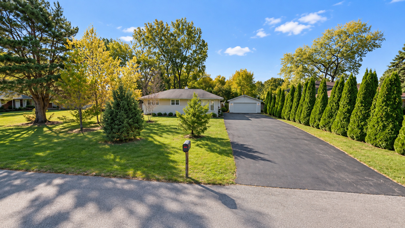 7915 W 101st Place — photo