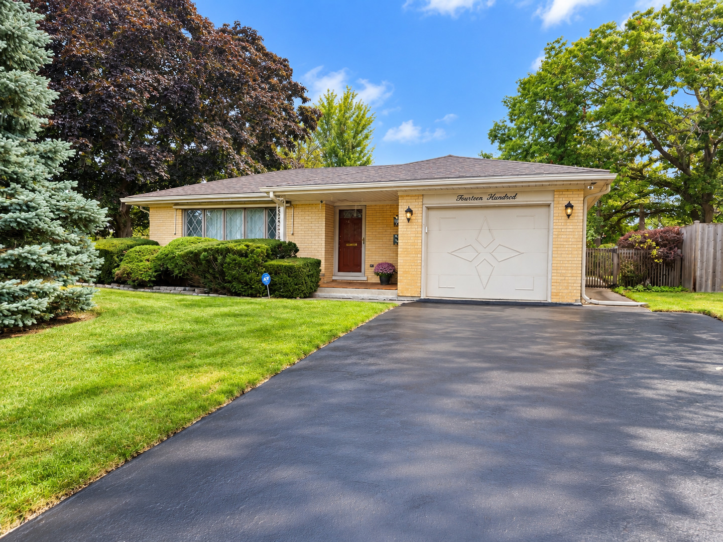 1400 Huntington Drive — photo