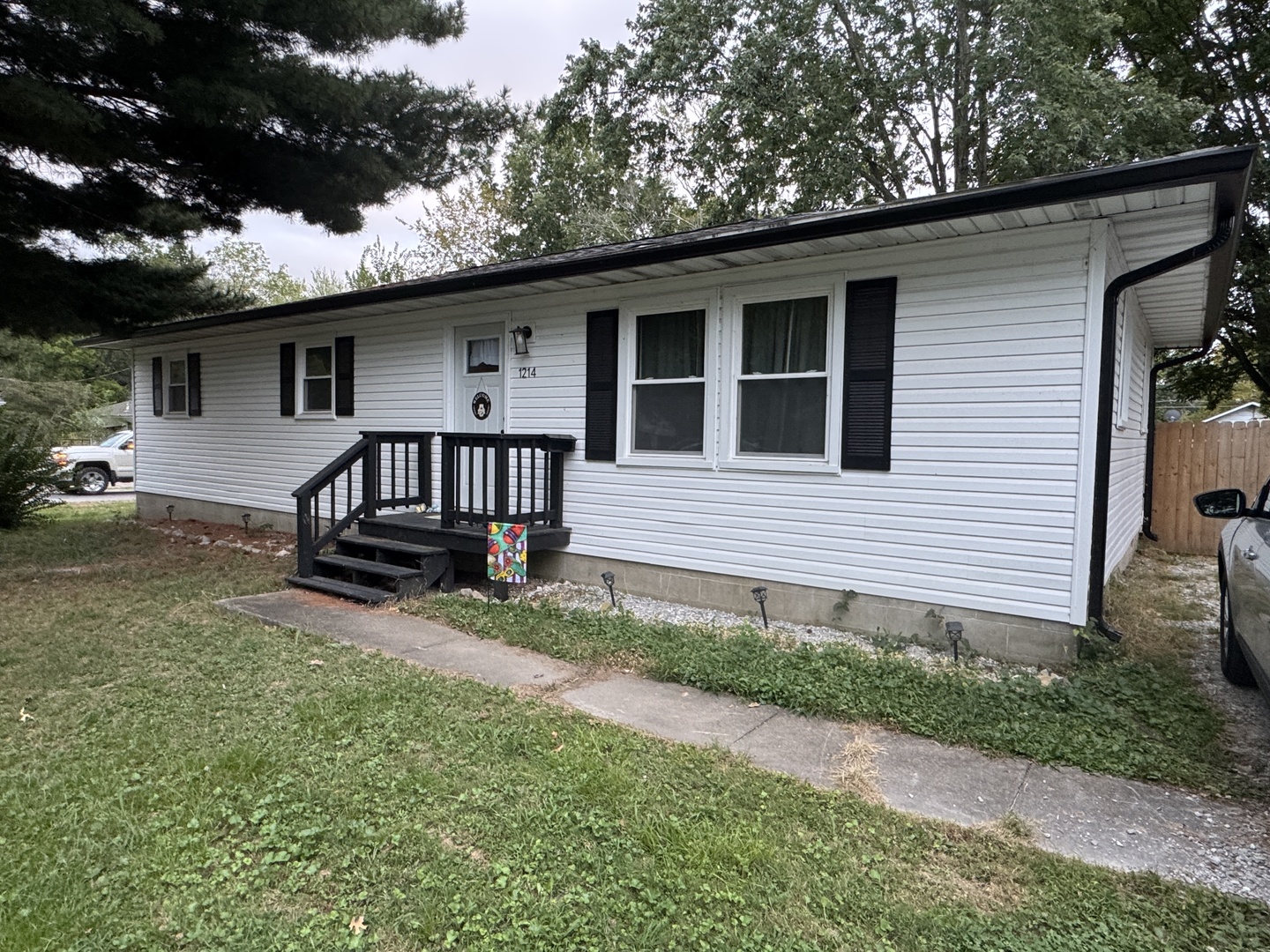 1214 E Grayson Street E, Benton, IL 62812 — photo 3