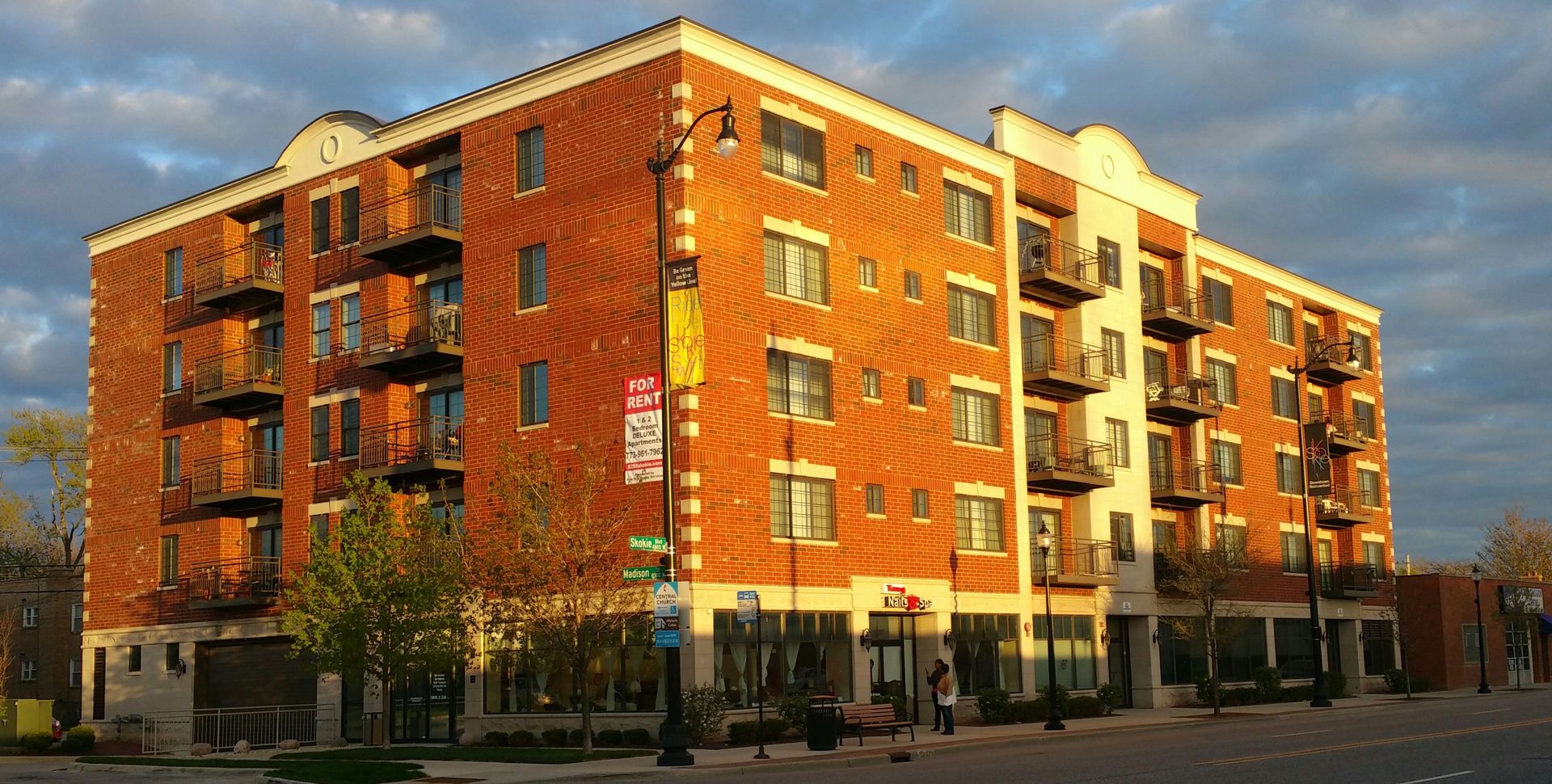 8255 Skokie Boulevard 502 — photo